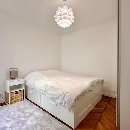 Luxury In Sebastopol Near Louvre