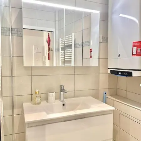 Luxury In Sebastopol Near Louvre شقة *